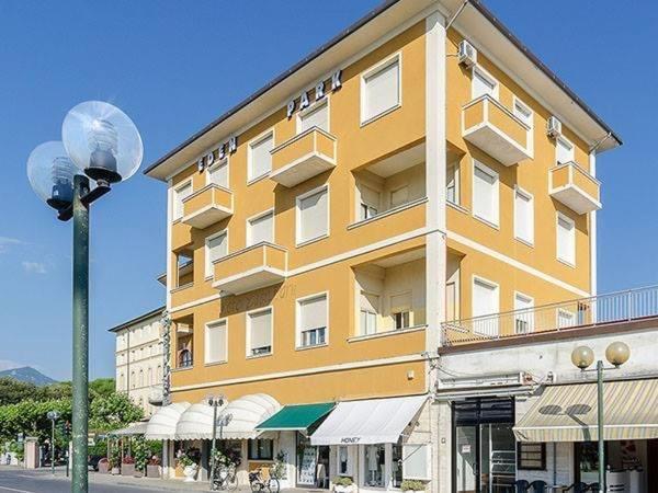 Hotel Eden Park Пьетразанта Экстерьер фото